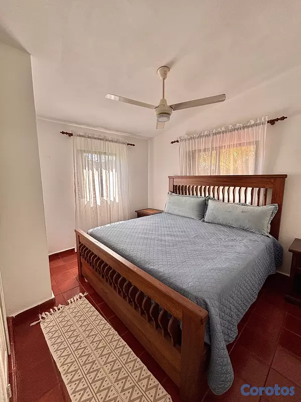 casas vacacionales y villas - 🏡✨ Hermosa villa de 4 dormitorios en venta en La R 4