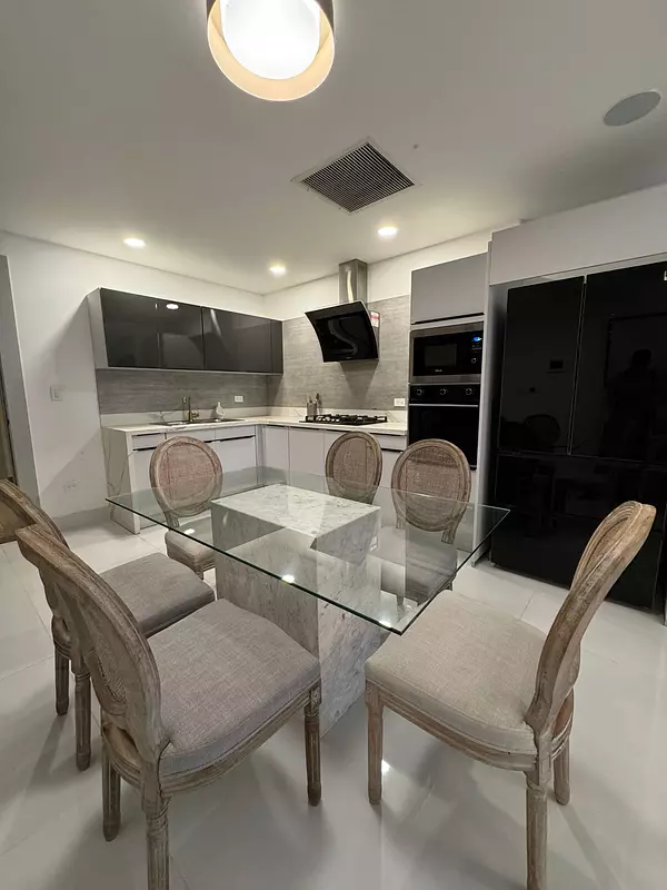 apartamentos - * Apartamento en venta en piantini  2