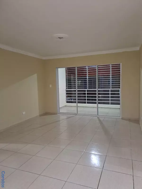 apartamentos - Alquilo Apartamento 4to piso altos de arroyo hondo 7