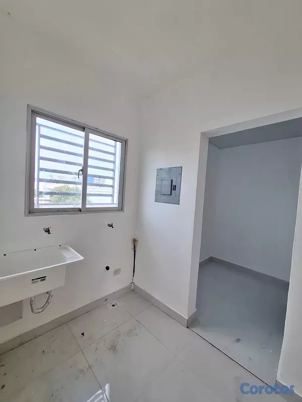 apartamentos - Vive en Zona Céntrica: Apto de 3 Hab. en El Cacique + 2 Parqueos y terraza. 8