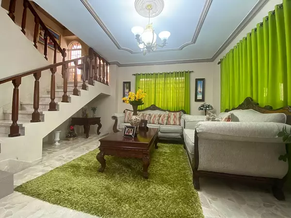 casas - Casa dos niveles con patio, Corales del Sur, Cerca de la Charles con las America 9