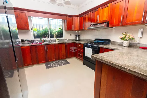 apartamentos - Apartamento en venta Don Honorio 1er Nivel 
 4