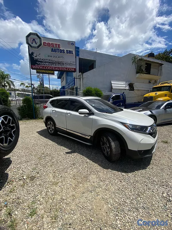 jeepetas y camionetas - Honda CR-V 2018 EXL
Blanco perla que impone presencia  9