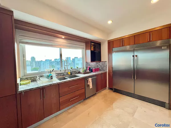 apartamentos - El Penthouse de 4 habitaciones que soñabas, lo tenemos en Naco!*📍✨ 3