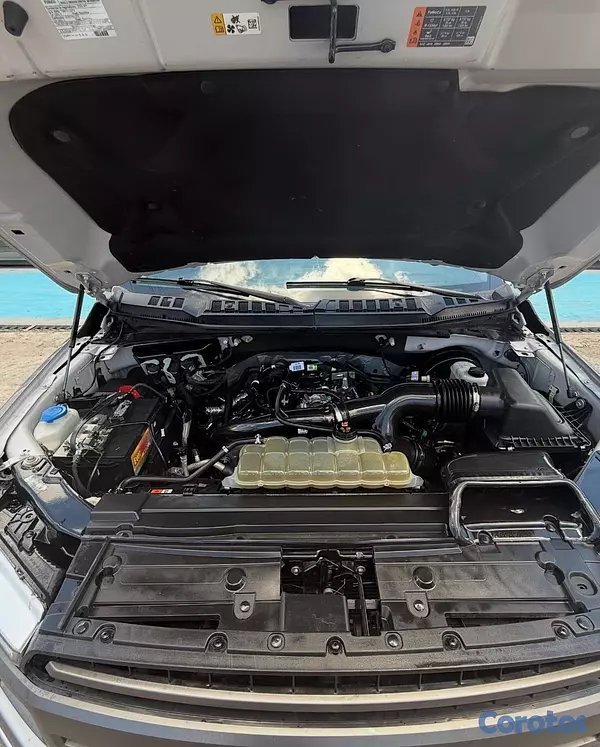 jeepetas y camionetas - Ford F150 XLT 2020 10