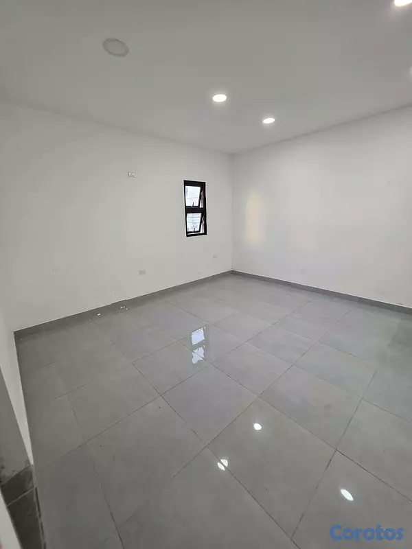 casas - Hermosa casa en excelente sector 14