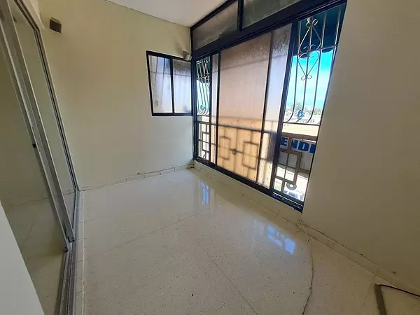 apartamentos - Apartamento 4to piso Urb. Solimar 2