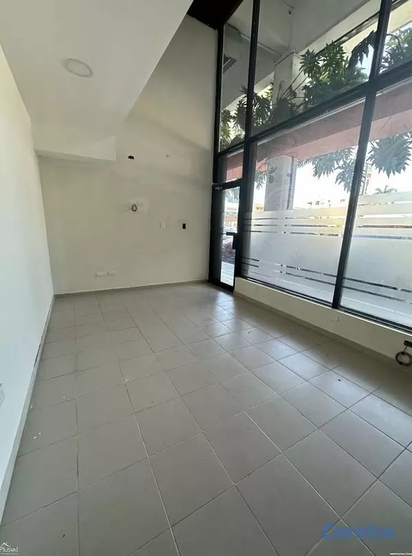oficinas y locales comerciales - LOCAL COMERCIAL  3
