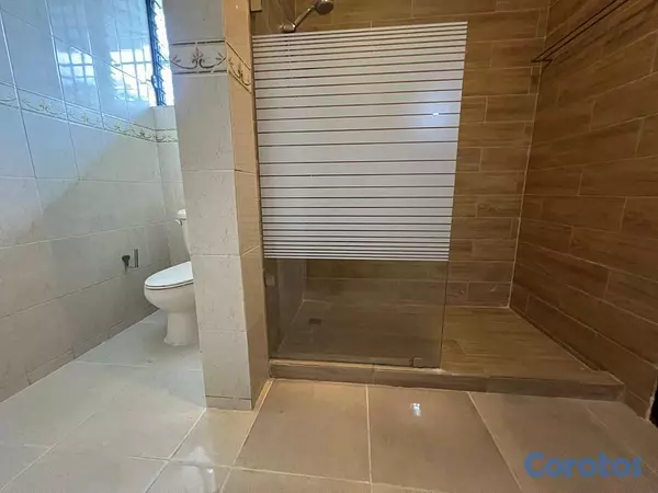 casas - Hermosa Casa en Alquiler en Los Cacicazgos 15