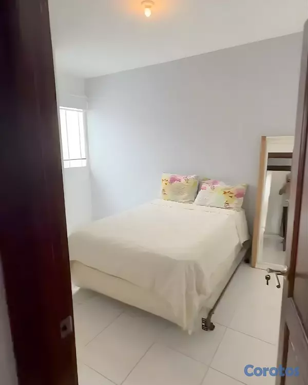 apartamentos - Apartamento de Oportunidad en Los Jardines, Santia 2