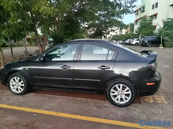 carros - MAZDA 3  9