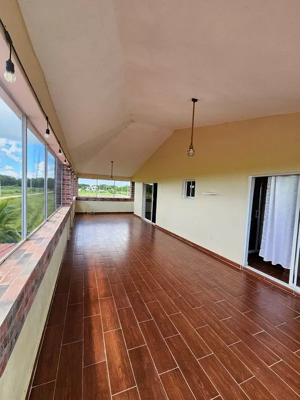 casas vacacionales y villas - Vendo Villa en Bayaguana Descubre el paraíso 7