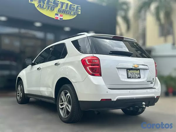 jeepetas y camionetas - Chevrolet Equinox LTZ 2016 color Blanco interior T 7