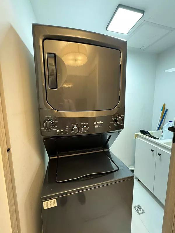 apartamentos - * Apartamento en venta en piantini  6