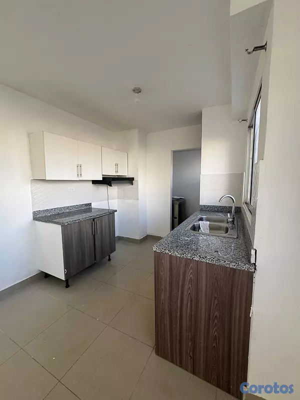 apartamentos - Se alquila en Prado Oriental 3 Habitaciones San Is 8