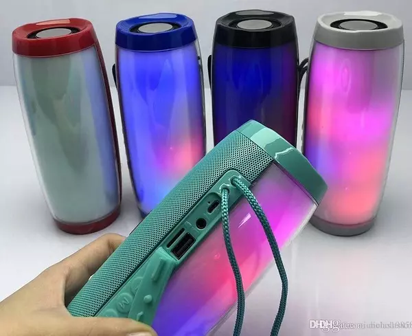 accesorios para electronica - Bocina inalámbrica Bluetooth Con Luces Portátil Altavoz Recargable Tipo JBL 7