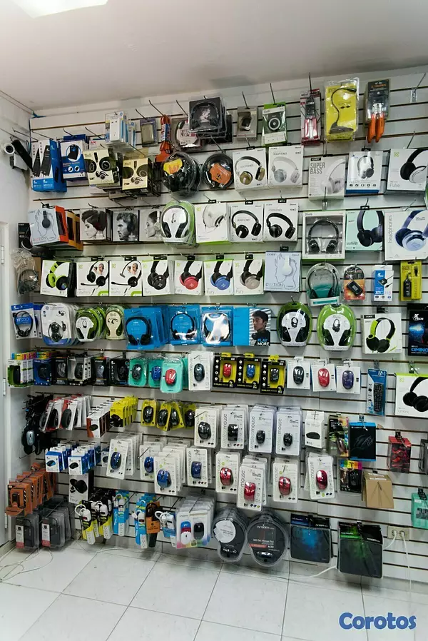 computadoras y laptops - EN ACCESORIOS DE COMPUADORAS TENEMOS LA MAS GRANDE VARIEDAD EN EL PAIS VISITENOS 1