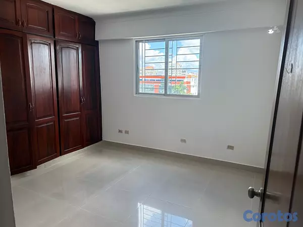 apartamentos - Apartamento en Alquiler - Bella Vista |
Amplio y Cómodo.  13