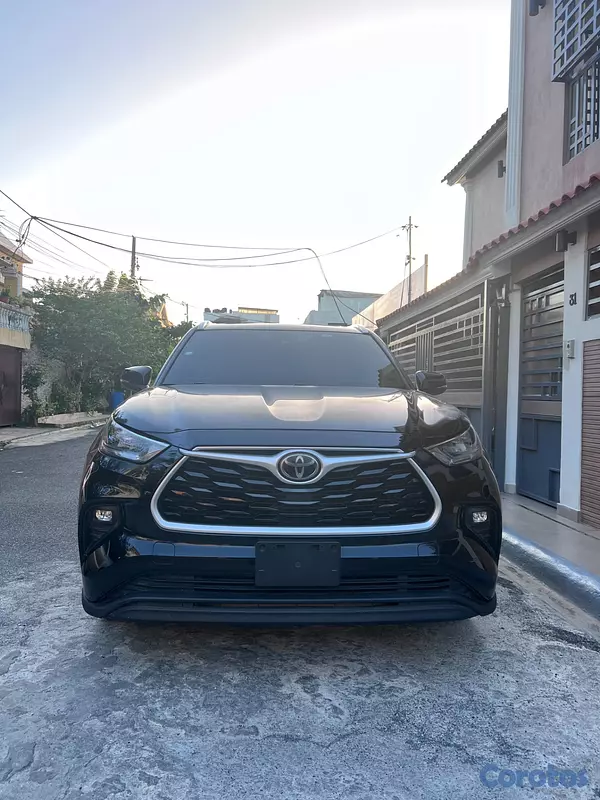 jeepetas y camionetas - Toyota Highlander XLE AWD 2020 Versión Americana 3