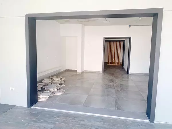 oficinas y locales comerciales - local en primer nivel naco 4