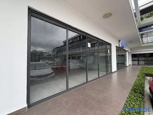 oficinas y locales comerciales - LOCAL COMERCIAL 4