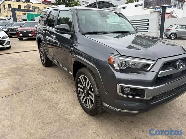 jeepetas y camionetas - toyota 4runner 2023 6