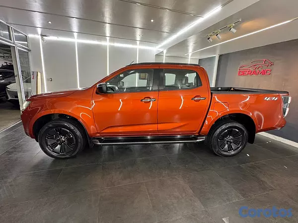 jeepetas y camionetas - Isuzu DMAX 2024 4