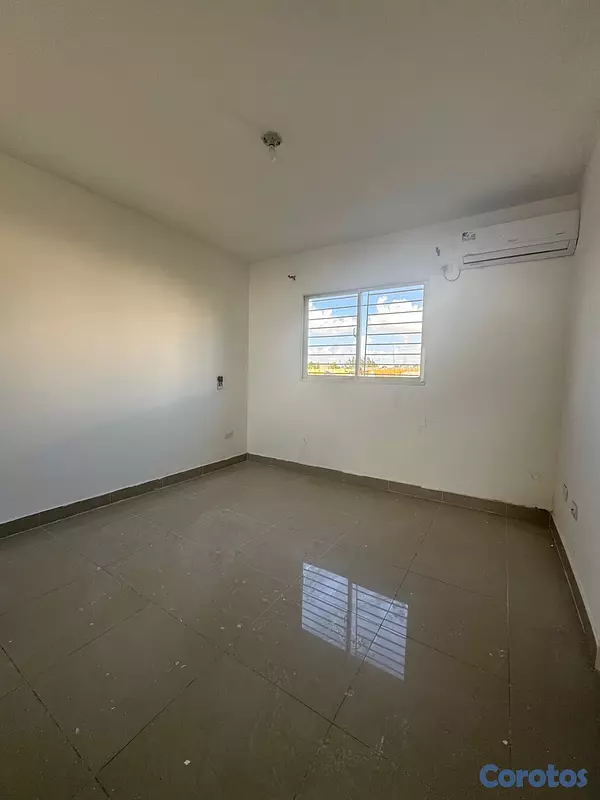 apartamentos - Se alquila en Prado Oriental 3 Habitaciones San Is 7