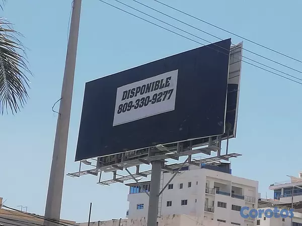 servicios profesionales - Alquiler de valla publicitaria 20x50 pies en la 27 de febrero 2