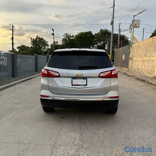 jeepetas y camionetas - Chevrolet Equinox LT AWD 2020 10