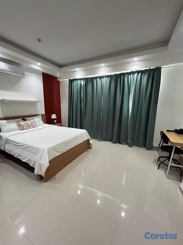 apartamentos - vendo amueblado piso 10 serralles una habitación parqueo baño área lavado  3