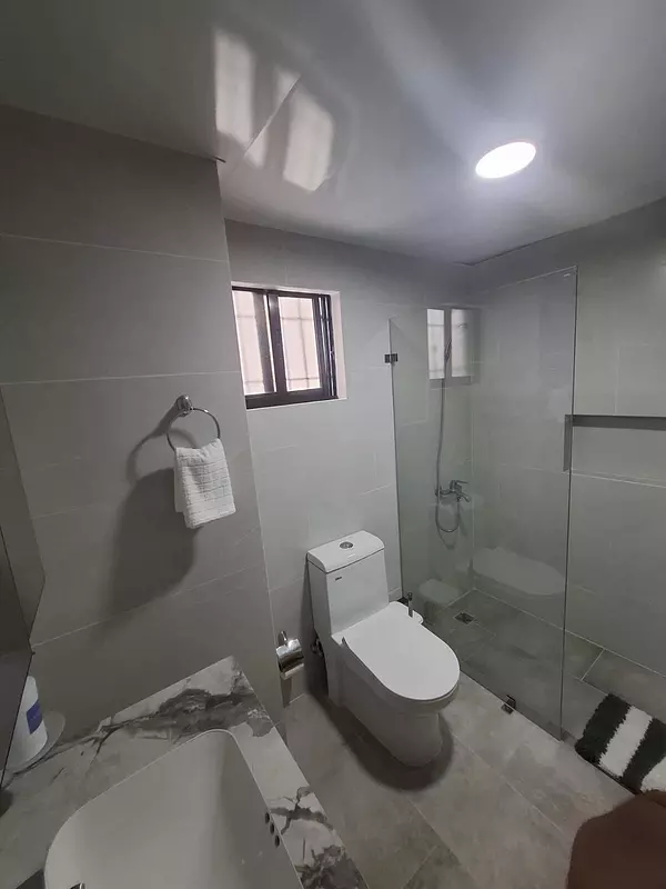 apartamentos - Alquilo apartamento amueblado en Quisqueya 9