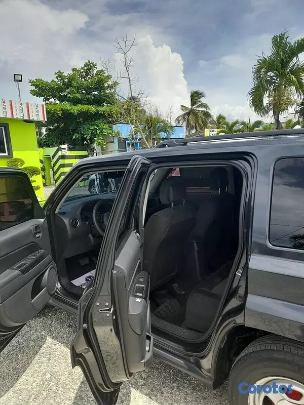 jeepetas y camionetas - Jeep Patriot 2016 – Sport – 2.0L de Oportunidad Negociable.  3