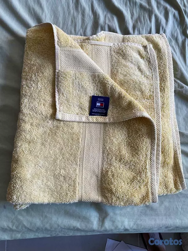 salud y belleza - 2 Tommy Hilfiger Toallas de Bano ! Original ! Grande ! 4