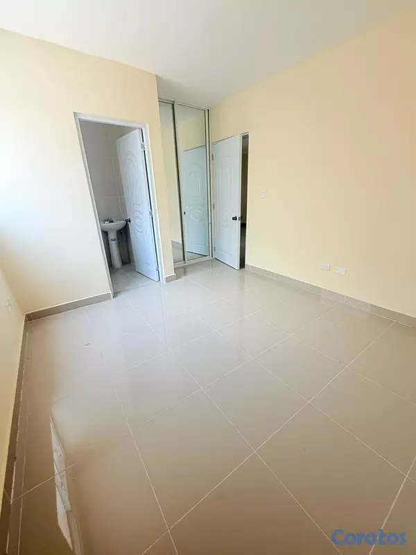 apartamentos - venta de 4to piso con terraza en la Autopista de san isidro prado oriental  14