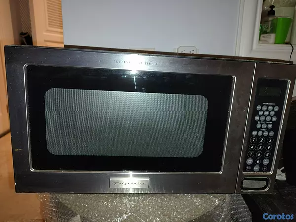 electrodomesticos - Microondas Frigidaire Professional Series 3