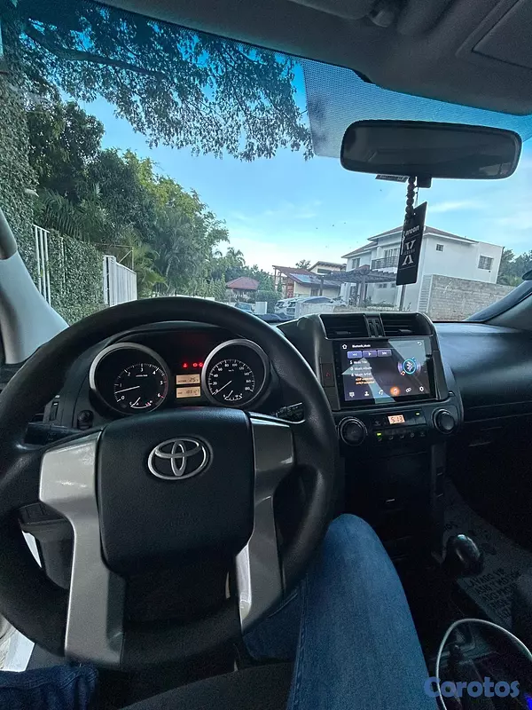 jeepetas y camionetas - Toyota Prado VX 2012 7