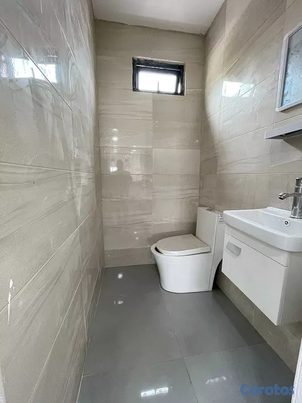 casas - Vendo Casa en Av. Independencia  9