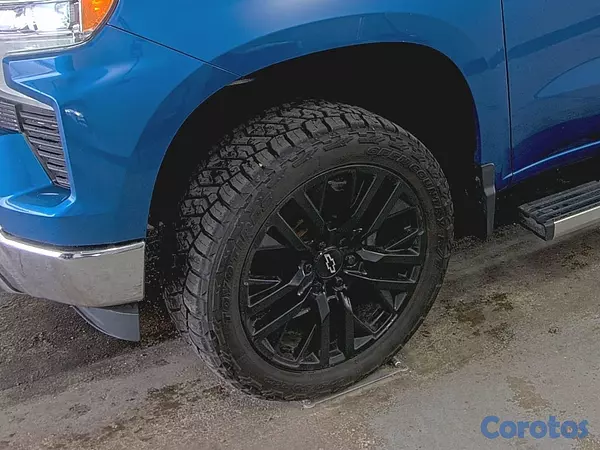 jeepetas y camionetas - Chevrolet Silverado 1500 LTZ Duramax 2022 13