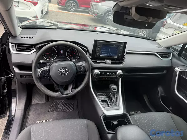 jeepetas y camionetas - Toyota Rav4 XLE 2021 5
