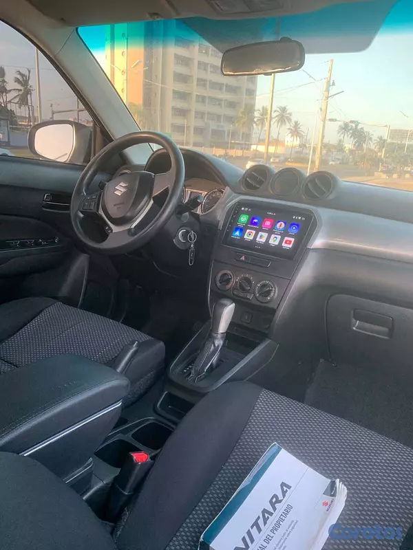 jeepetas y camionetas - Vendo suzuki Vitara 2017 clean car fax cero choque 8