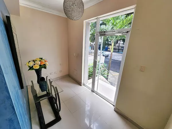 apartamentos - Se vende apartamento tipo PentHouse en Gazcue 6