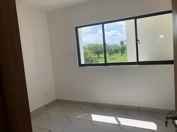 apartamentos - Apartamento Completamente Nuevo en Los Rieles, 3er Nivel  6