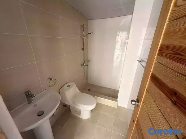 apartamentos - Residencial Alta Riva – Autopista Las Américas 8