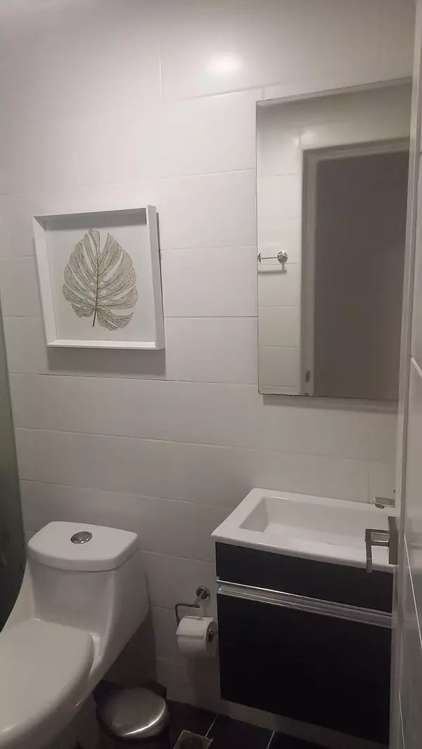 apartamentos - Evaristo Morales.Lujoso apto 178mtsNivel 33 HabMantenimient 2