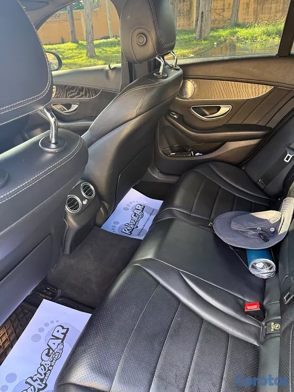 carros - Mercedes C300 Edición limitada  8