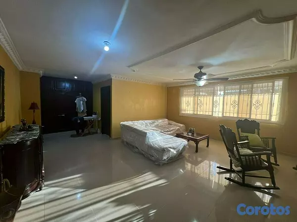 casas - Amplia casa en los corales del sur 5