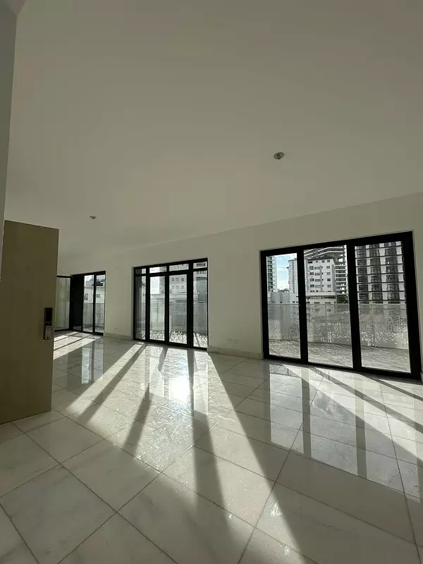 casas - Apartamento en La Trinitaria con Vista al Monument 4