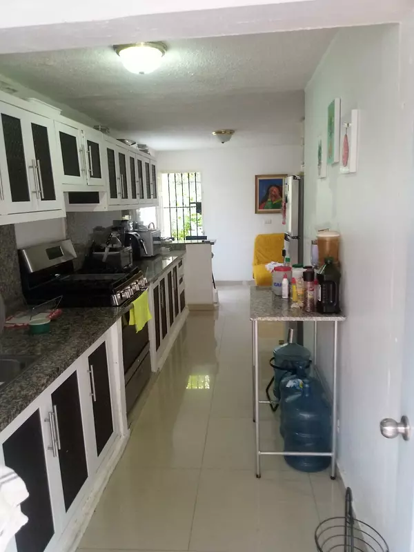 casas -  VENDO CASA EN RENACIMIENTO  5