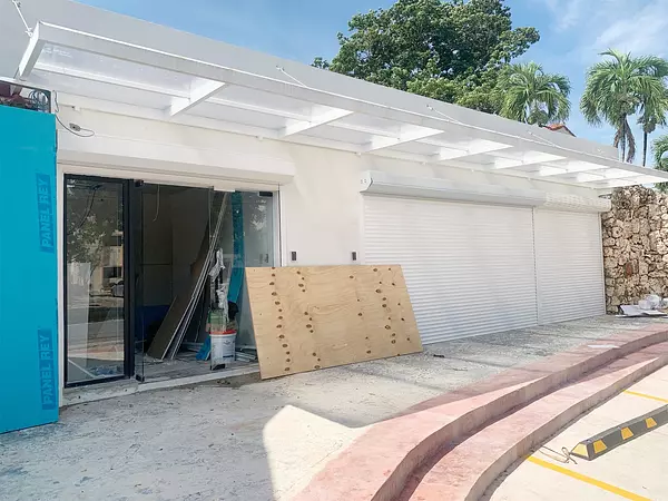oficinas y locales comerciales - Local en zona céntrica y comercial 3
